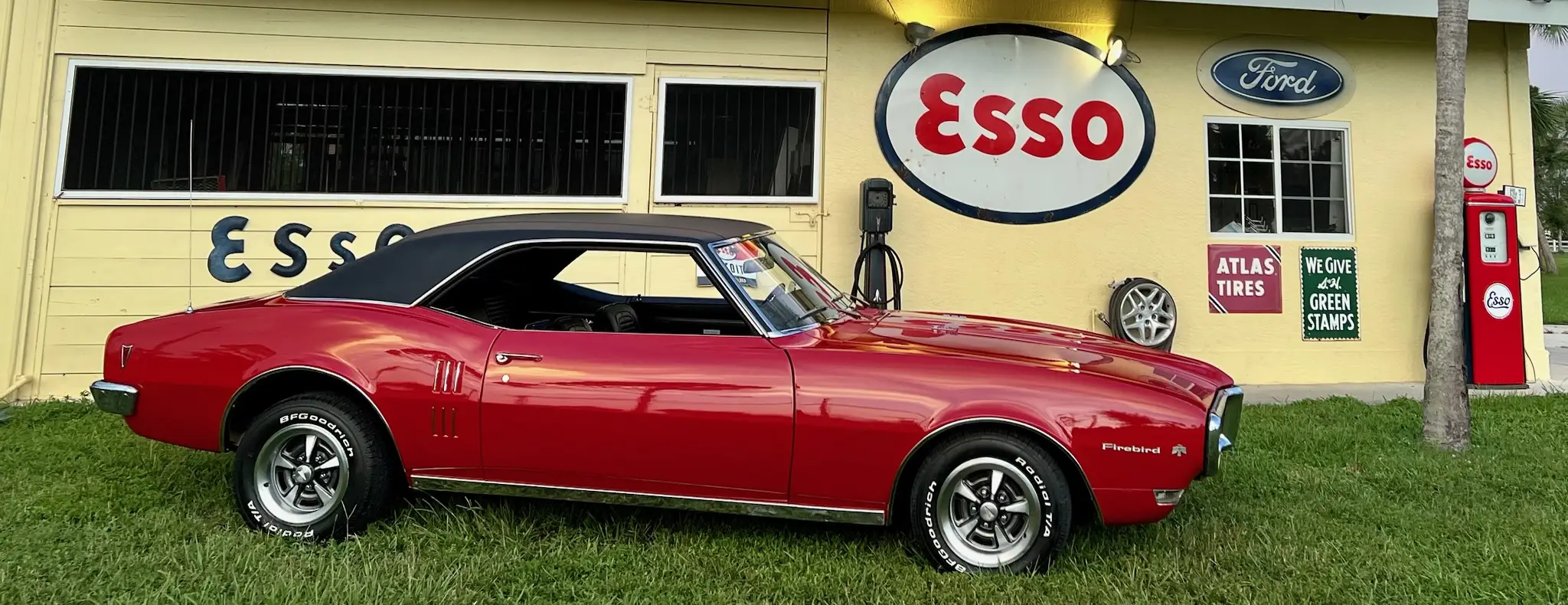 1968 Pontiac Firebird Sport Coupe